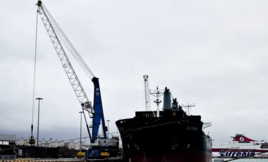 Sciopero: i portuali scaricano il porto